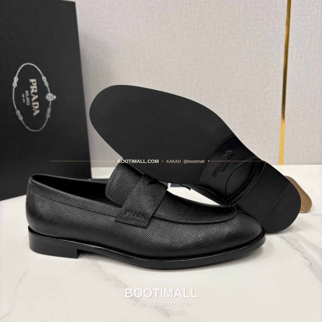 프라다 사피아노 송아지가죽 로고 로퍼 Prada Saffiano Calfskin Logo Loafers 9