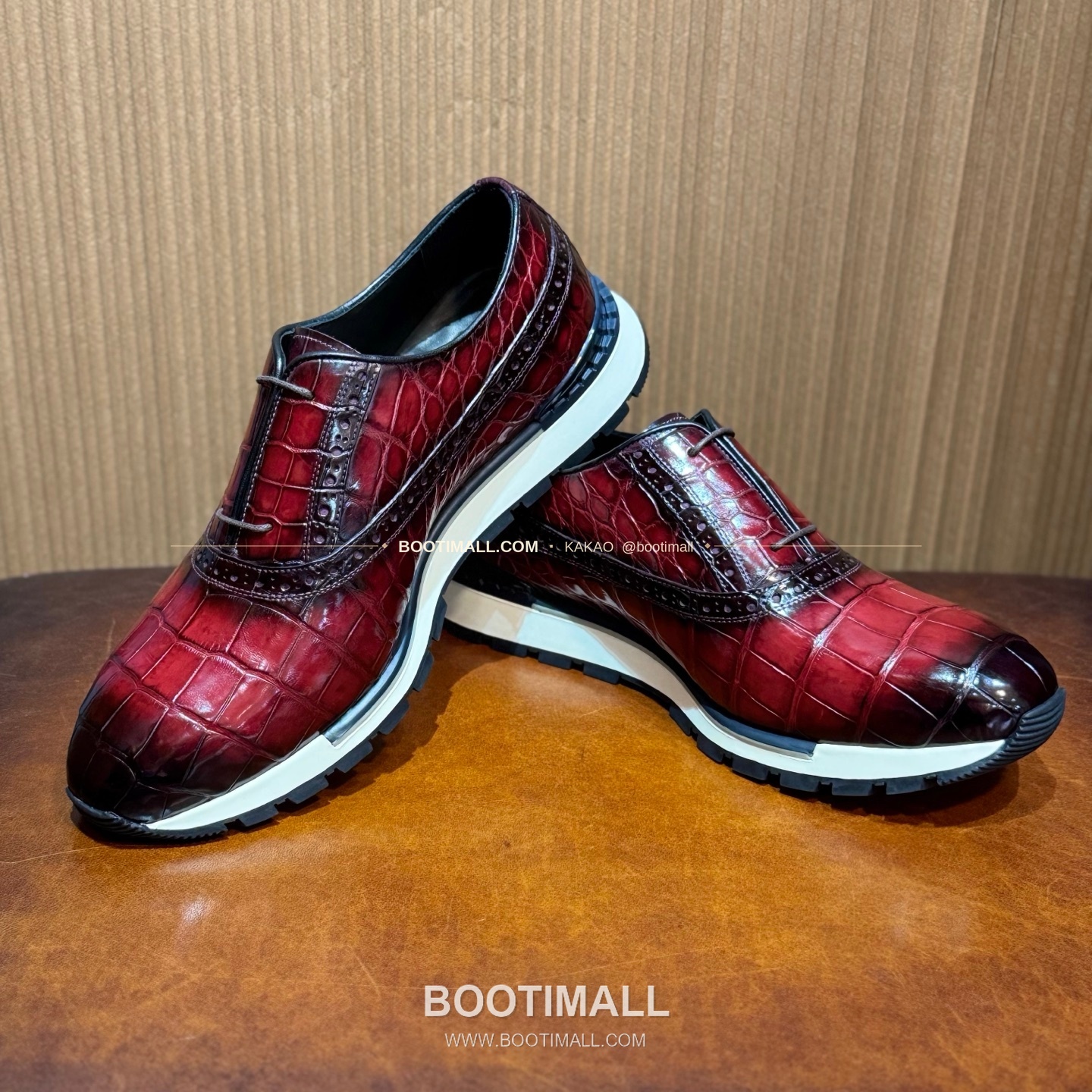 벨루티 악어가죽 파티나 블랙 스니커즈 Berluti Crocodile Leather Patina Black Sneakers 7