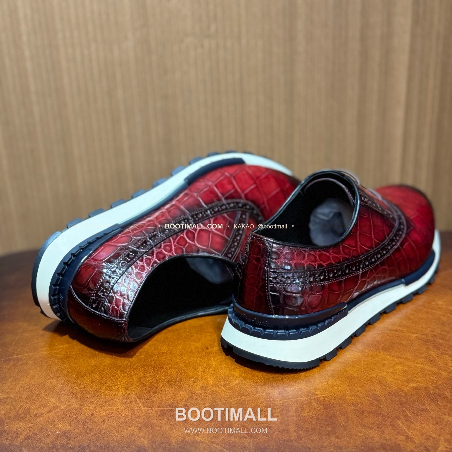 벨루티 악어가죽 파티나 블랙 스니커즈 Berluti Crocodile Leather Patina Black Sneakers 8