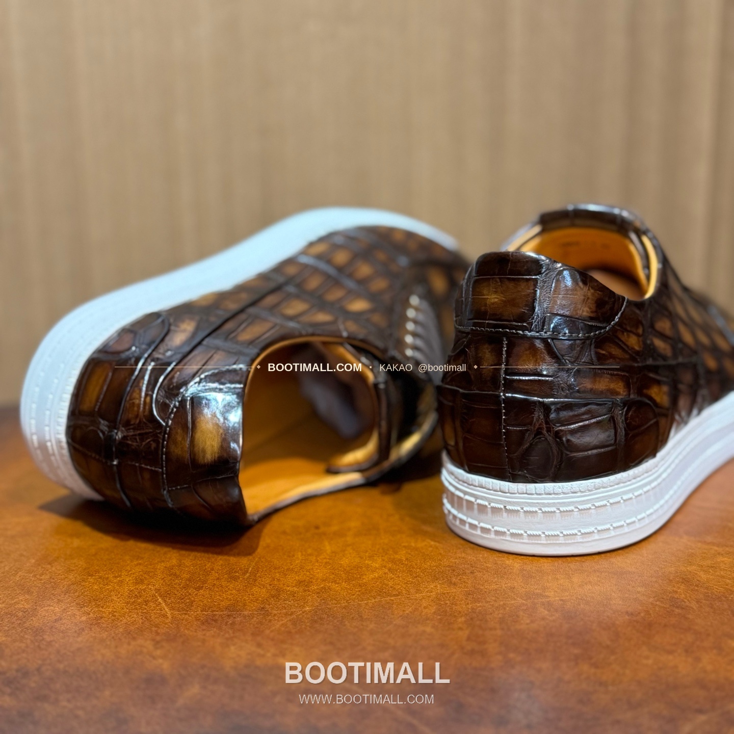 벨루티 악어가죽 파티나 블랙 캐주얼 스니커즈 Berluti Crocodile Leather Patina Black Casual Sneakers 8