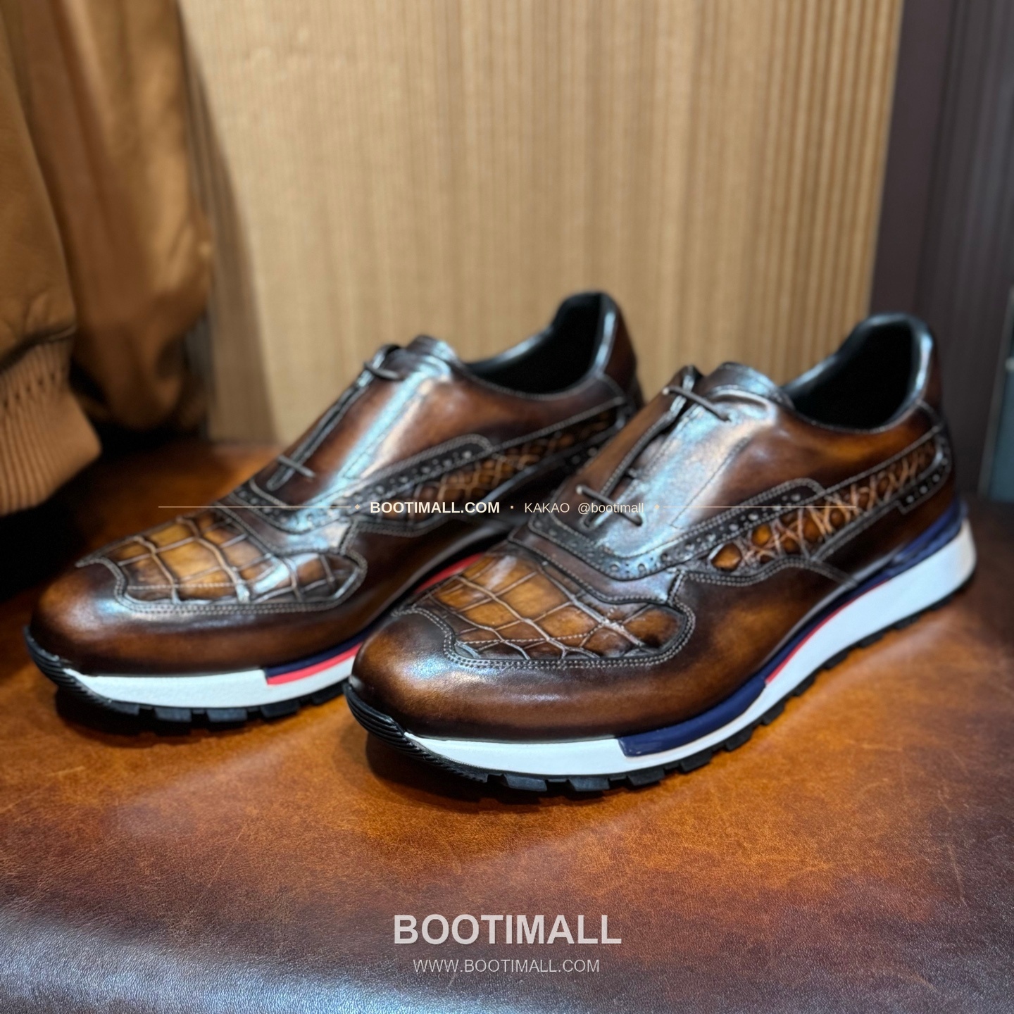 벨루티 소가죽 악어가죽 파티나 스니커즈 Berluti Calfskin Crocodile Leather Patina Black Sneakers 3