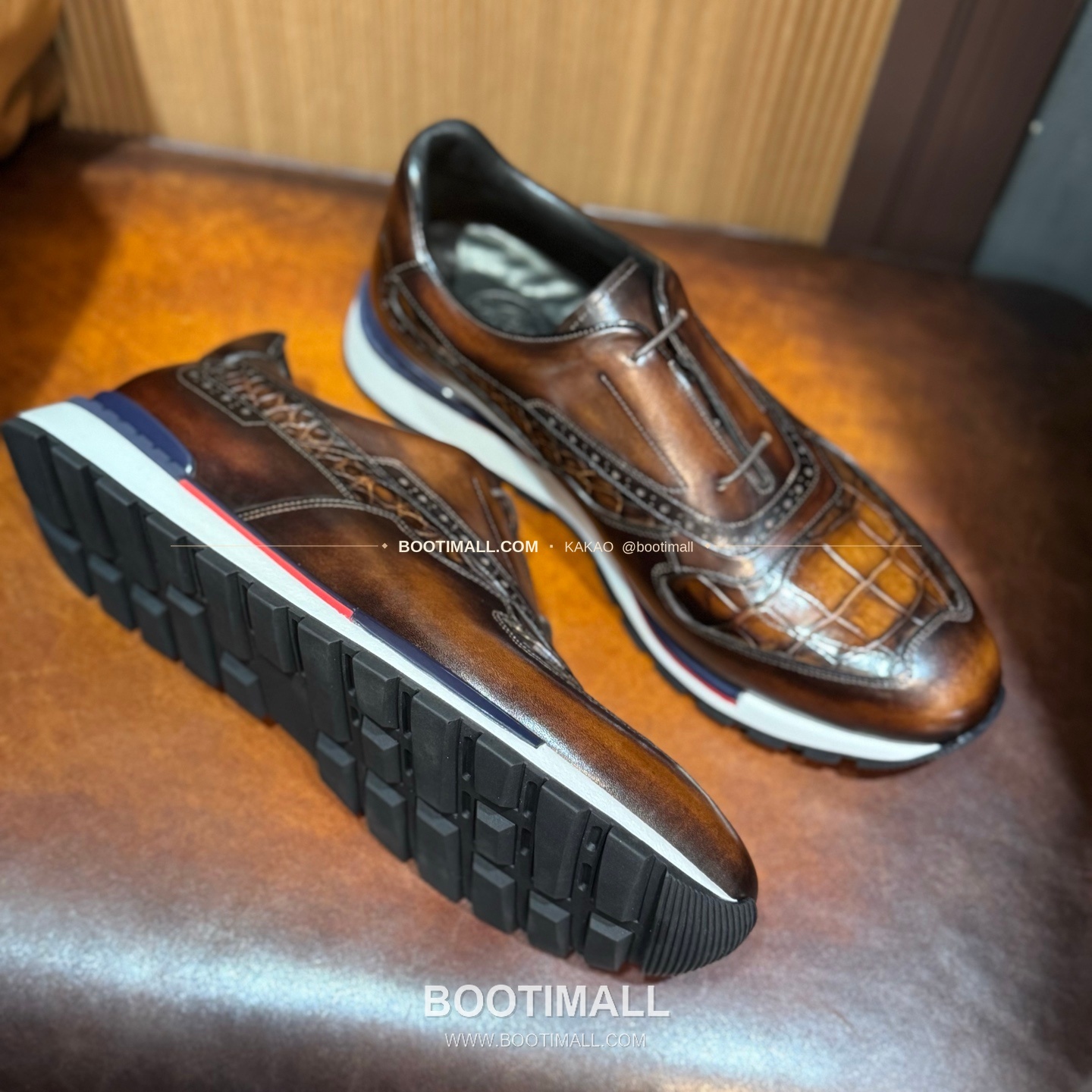 벨루티 소가죽 악어가죽 파티나 스니커즈 Berluti Calfskin Crocodile Leather Patina Black Sneakers 6