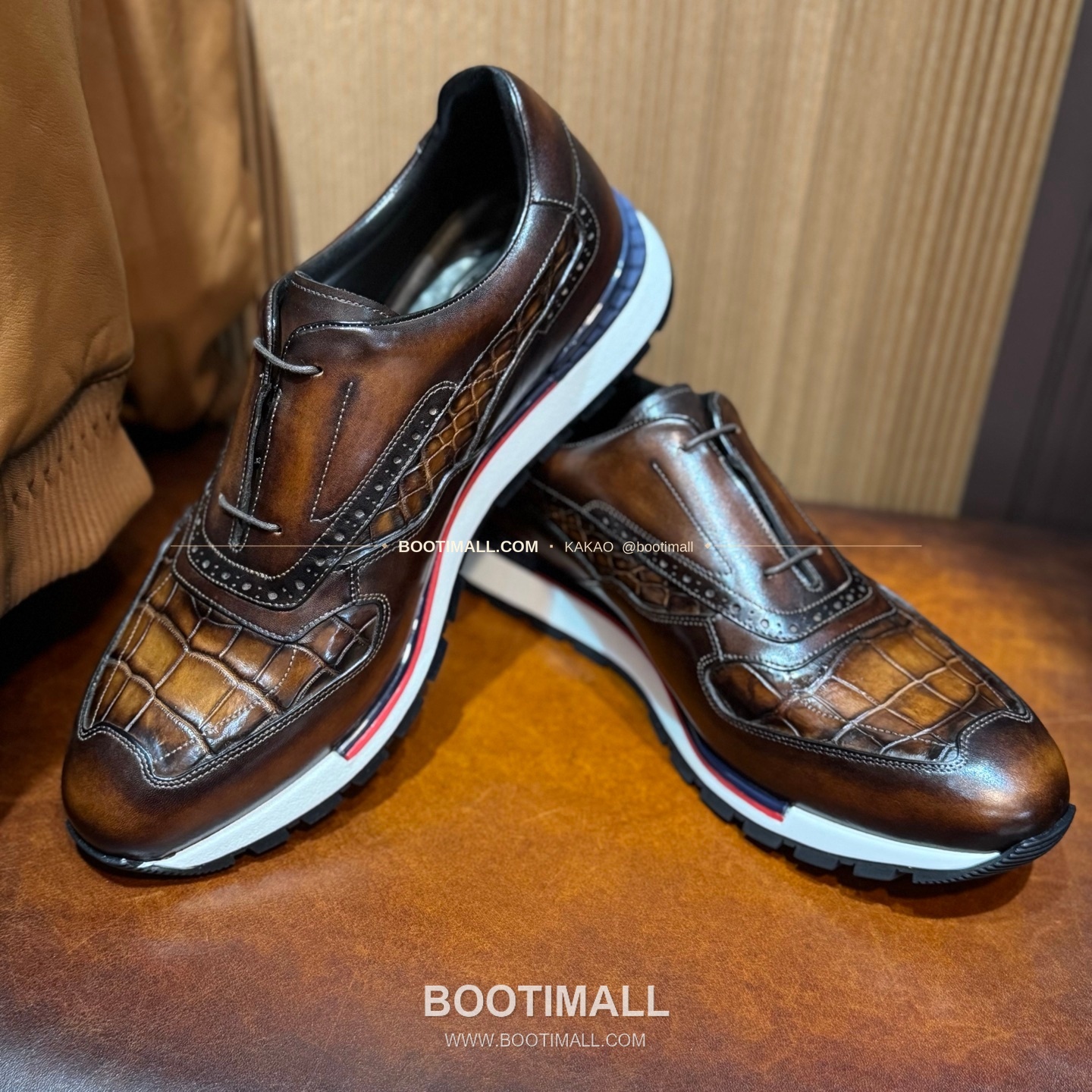 벨루티 소가죽 악어가죽 파티나 스니커즈 Berluti Calfskin Crocodile Leather Patina Black Sneakers 8