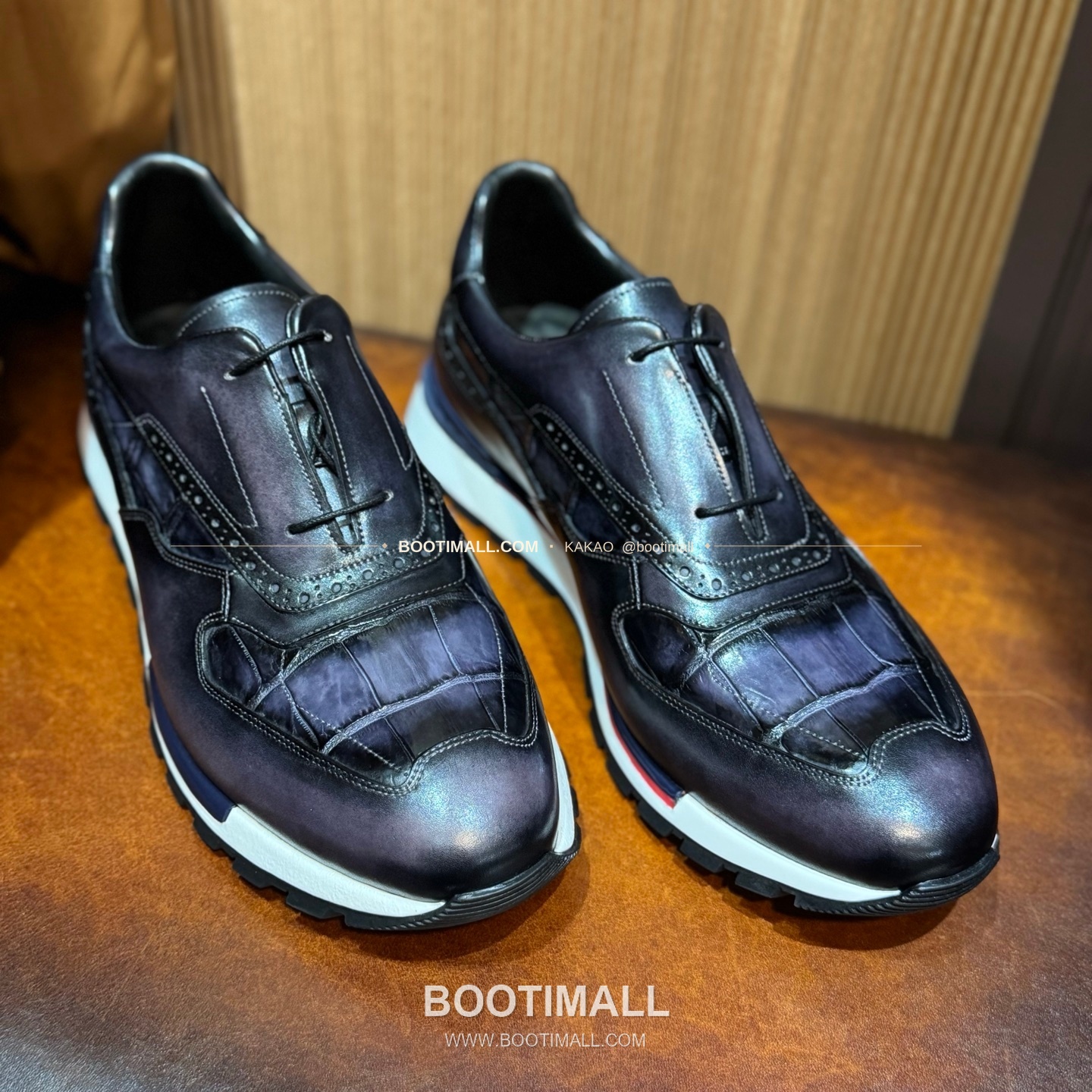 벨루티 소가죽 악어가죽 파티나 스니커즈 Berluti Calfskin Crocodile Leather Patina Black Sneakers 1