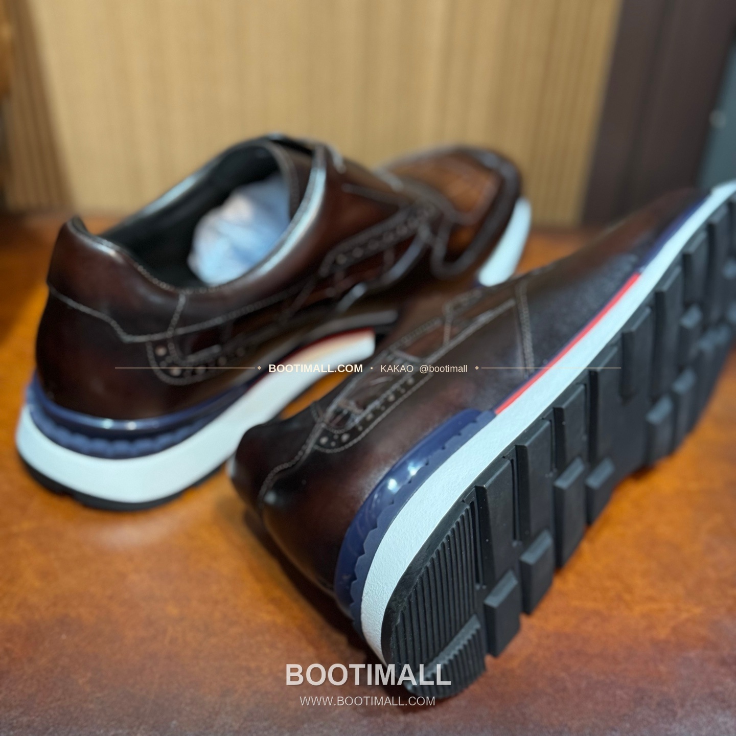 벨루티 소가죽 악어가죽 파티나 스니커즈 Berluti Calfskin Crocodile Leather Patina Black Sneakers 6