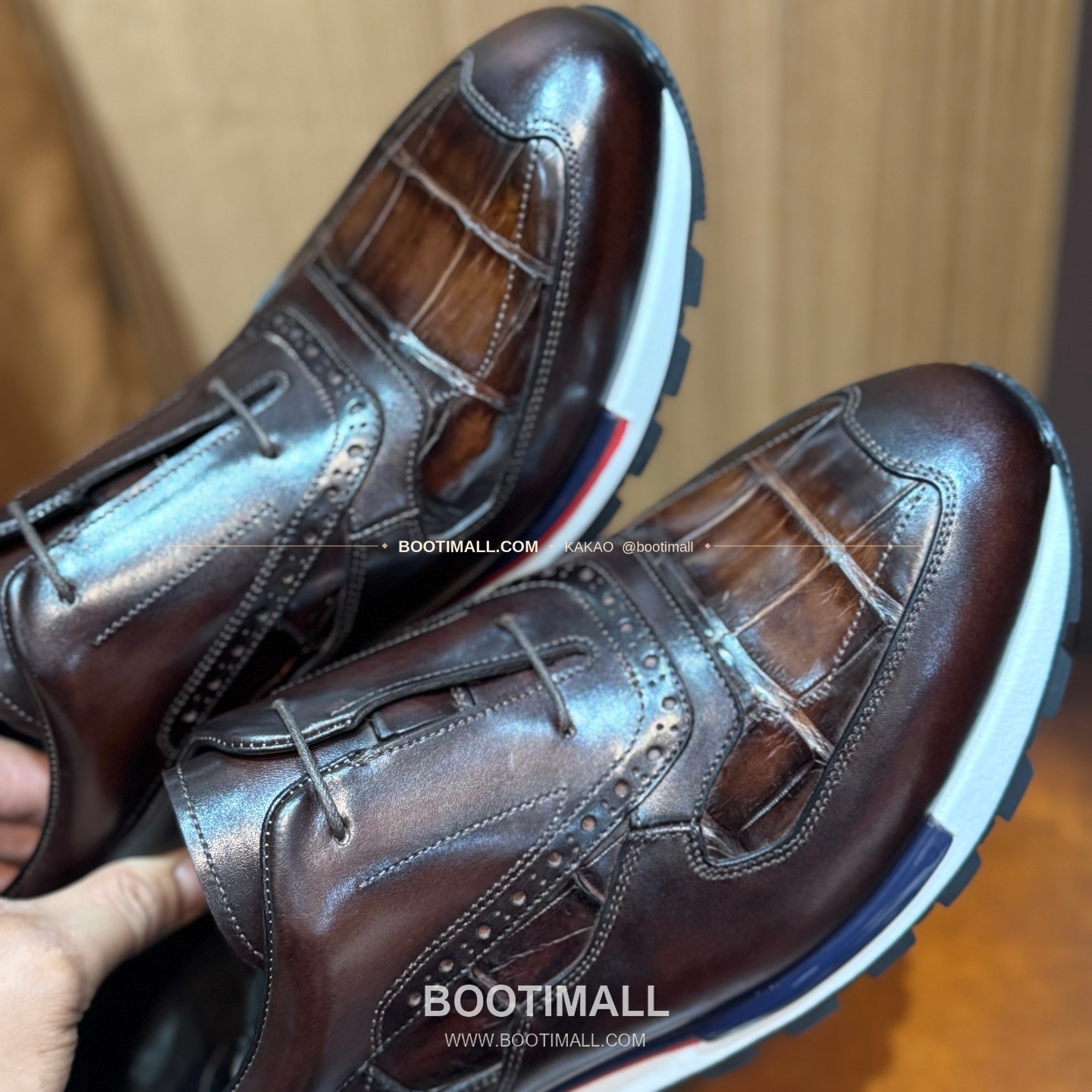 벨루티 소가죽 악어가죽 파티나 스니커즈 Berluti Calfskin Crocodile Leather Patina Black Sneakers 8