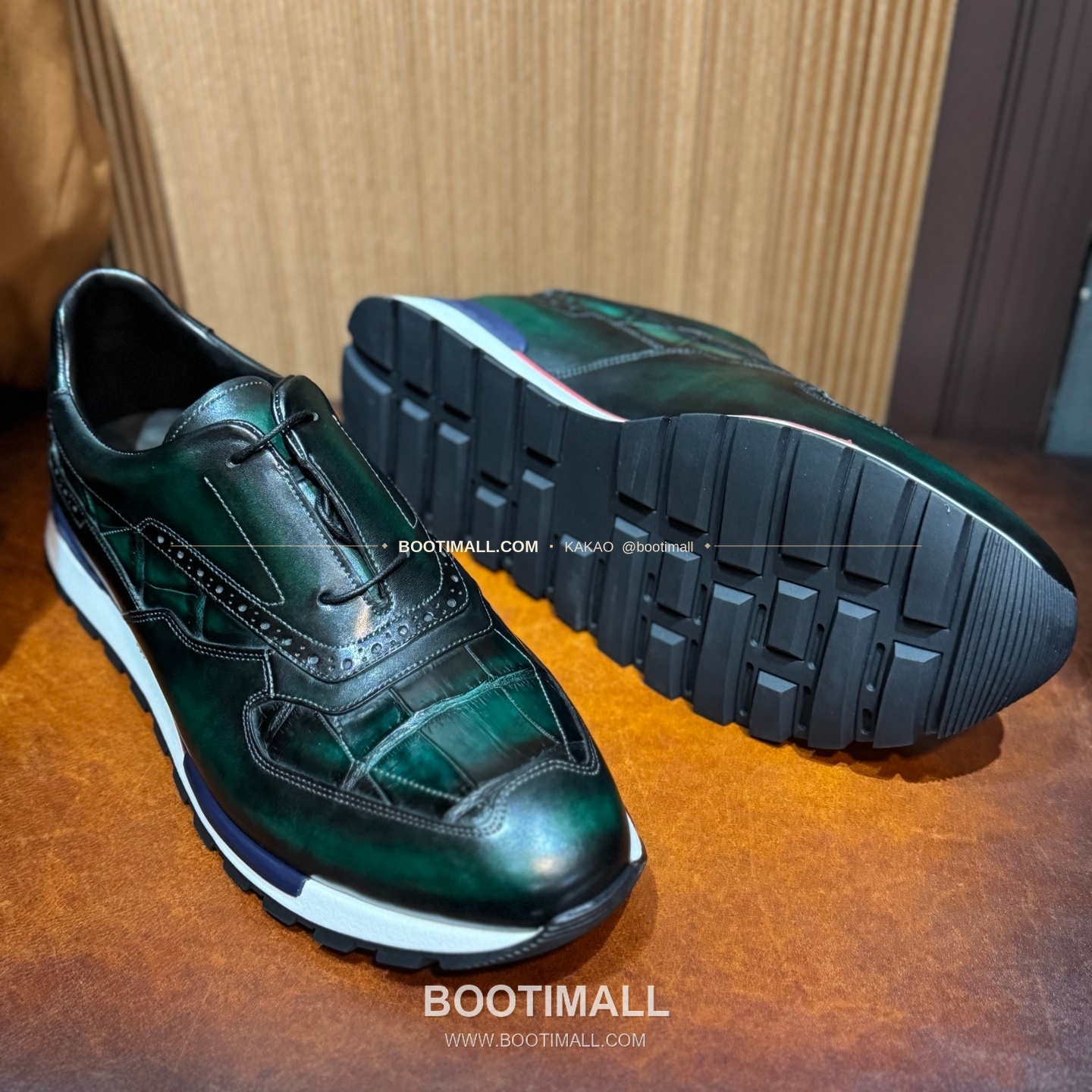 벨루티 소가죽 악어가죽 파티나 스니커즈 Berluti Calfskin Crocodile Leather Patina Black Sneakers 3