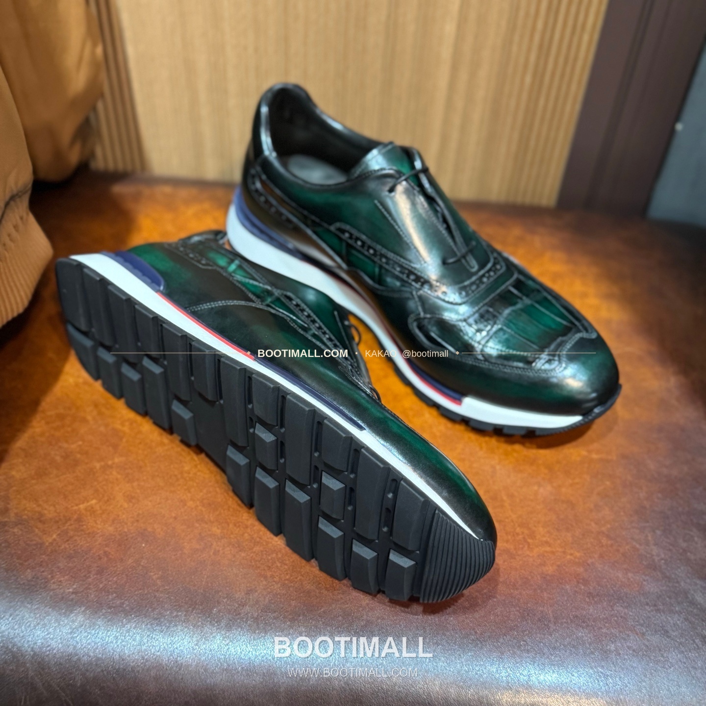 벨루티 소가죽 악어가죽 파티나 스니커즈 Berluti Calfskin Crocodile Leather Patina Black Sneakers 4