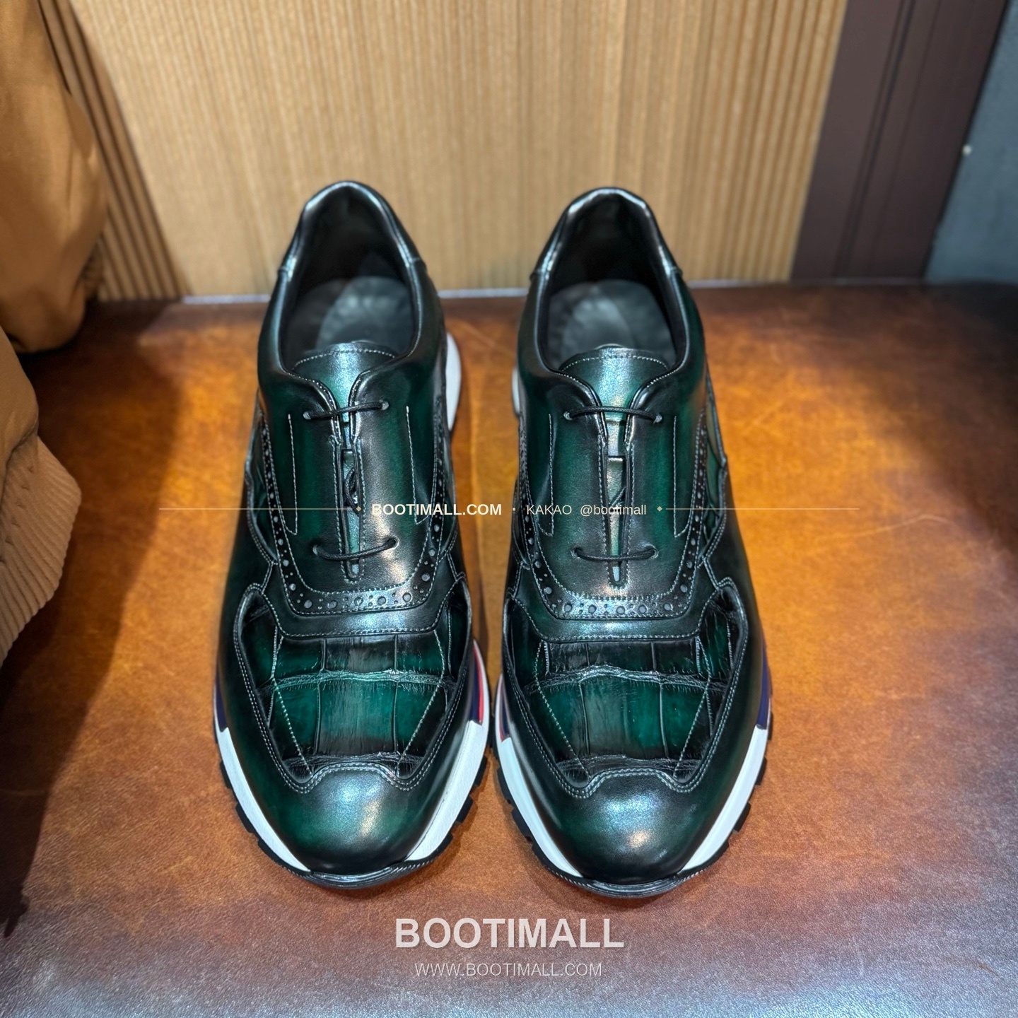 벨루티 소가죽 악어가죽 파티나 스니커즈 Berluti Calfskin Crocodile Leather Patina Black Sneakers 6