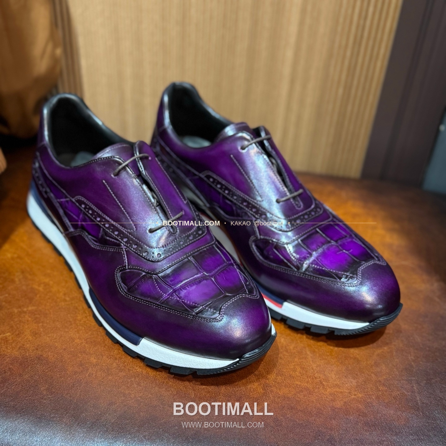 벨루티 소가죽 악어가죽 파티나 스니커즈 Berluti Calfskin Crocodile Leather Patina Black Sneakers 1