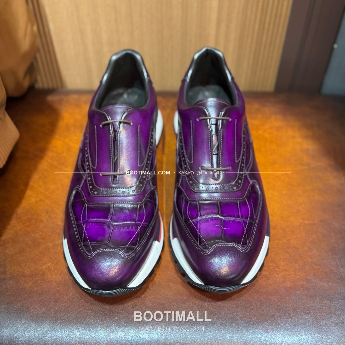 벨루티 소가죽 악어가죽 파티나 스니커즈 Berluti Calfskin Crocodile Leather Patina Black Sneakers 2