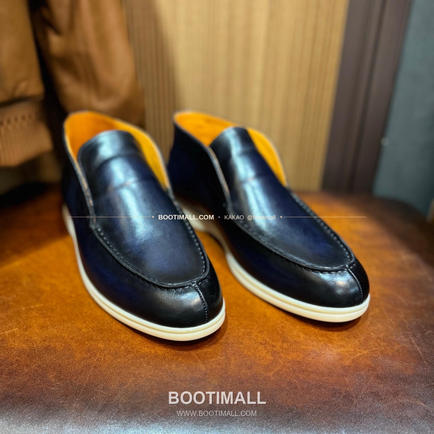 벨루티 송아지가죽 파티나 블랙 스니커즈 Berluti Calfskin Patina Black Sneakers 1