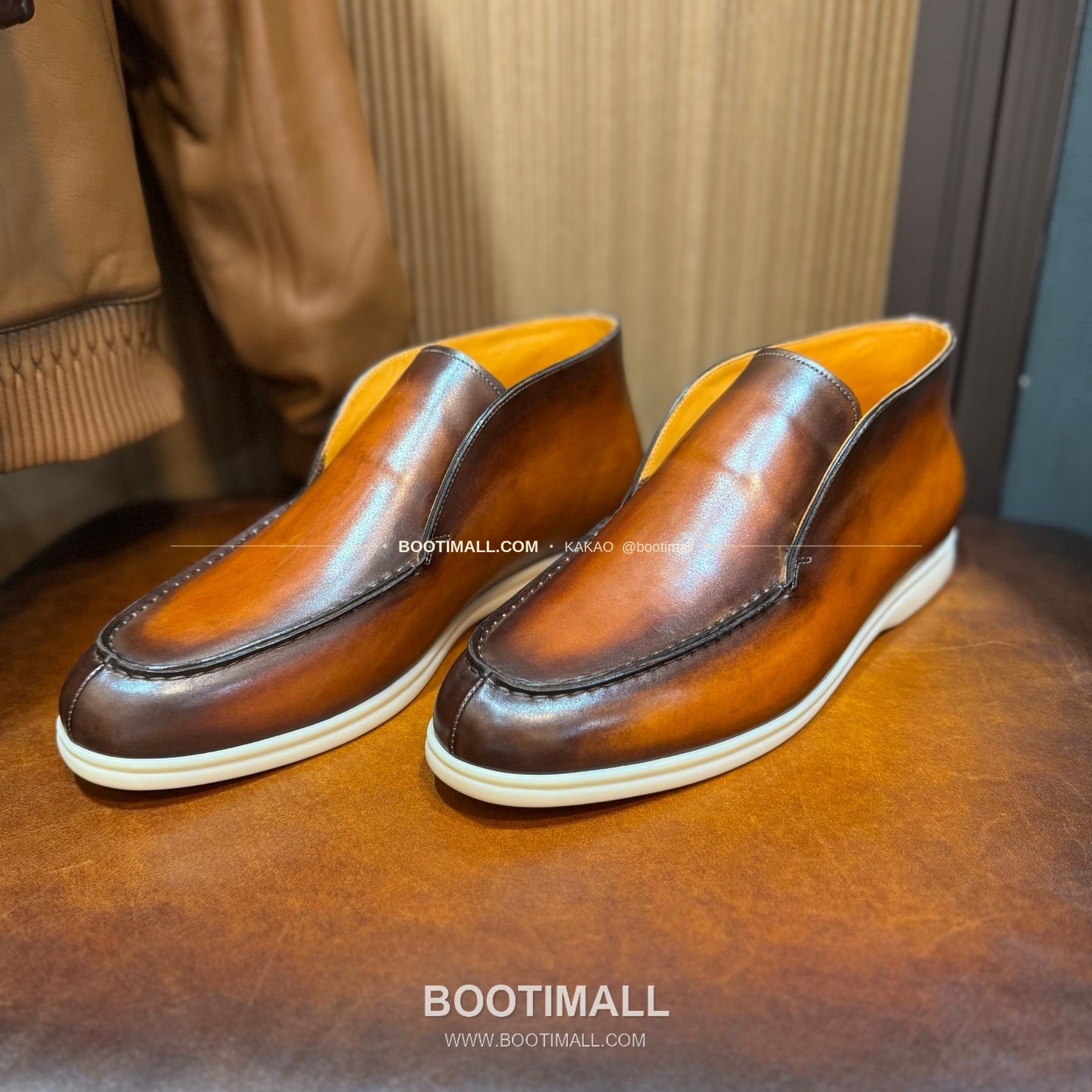 벨루티 송아지가죽 파티나 블랙 스니커즈 Berluti Calfskin Patina Black Sneakers 1