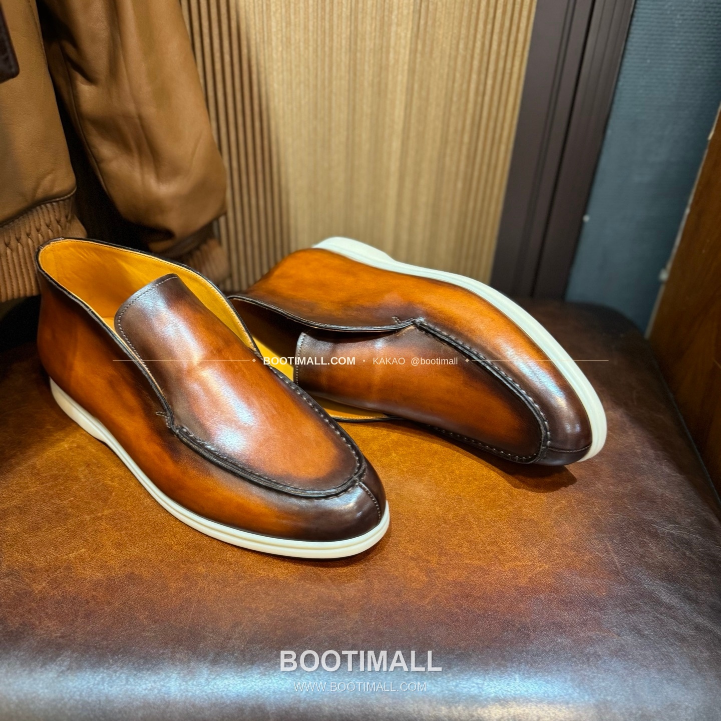 벨루티 송아지가죽 파티나 블랙 스니커즈 Berluti Calfskin Patina Black Sneakers 4