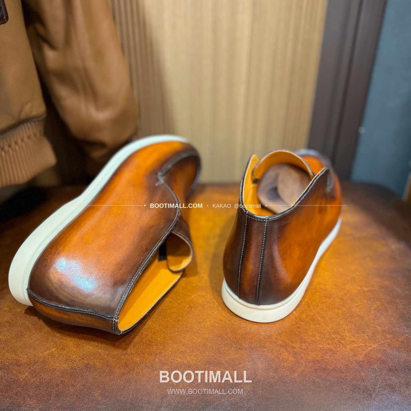 벨루티 송아지가죽 파티나 블랙 스니커즈 Berluti Calfskin Patina Black Sneakers 7