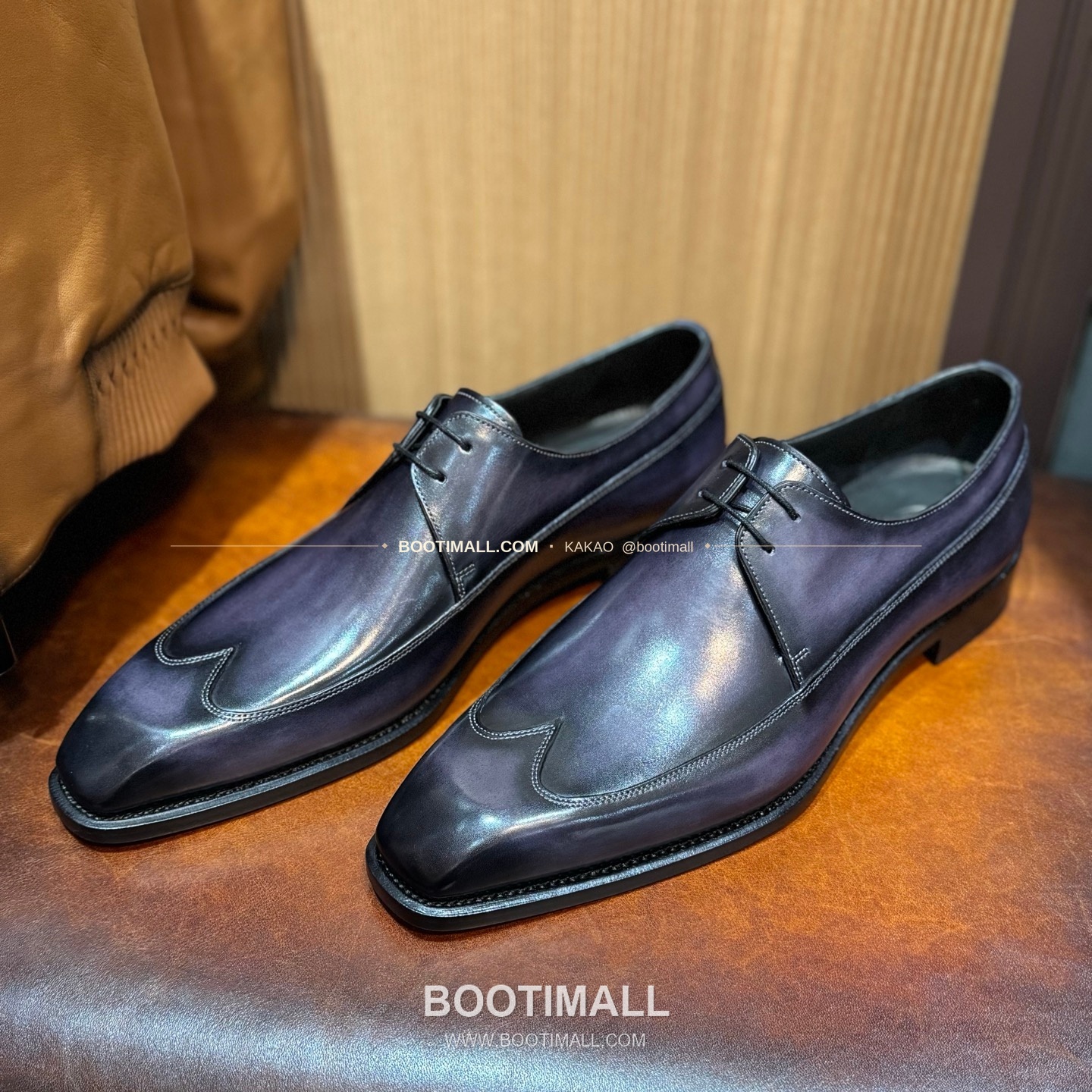 벨루티 송아지가죽 파티나 블랙 굿이어 로퍼 Berluti Calfskin Patina Black Goodyear Loafers 3