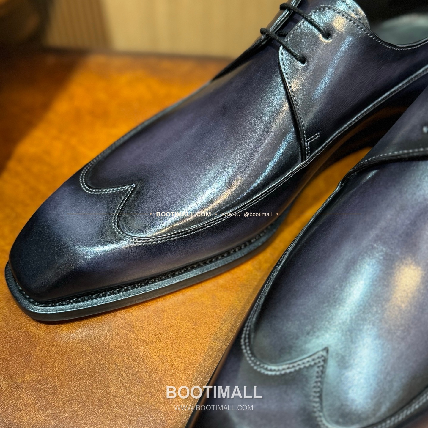 벨루티 송아지가죽 파티나 블랙 굿이어 로퍼 Berluti Calfskin Patina Black Goodyear Loafers 9