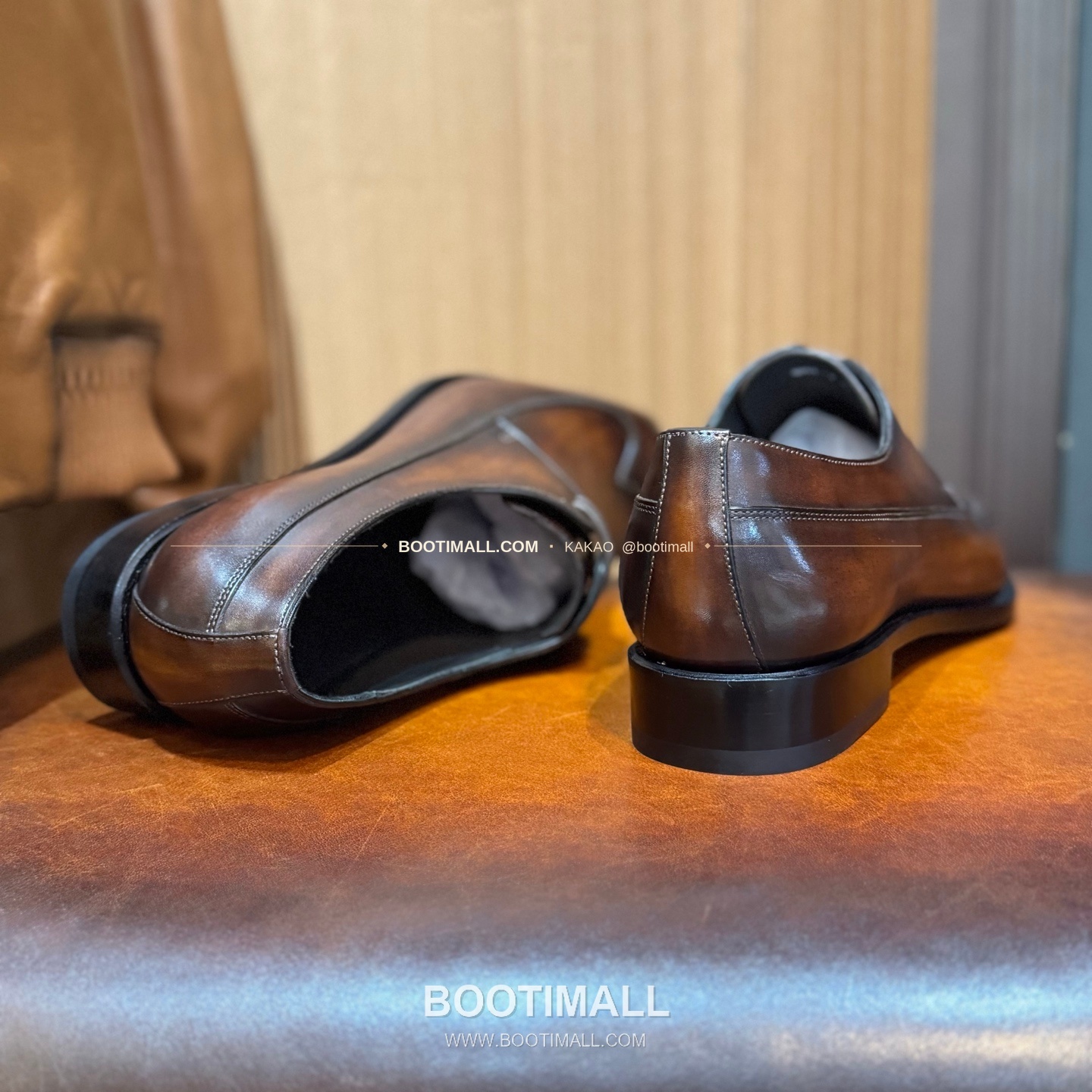 벨루티 송아지가죽 파티나 블랙 굿이어 로퍼 Berluti Calfskin Patina Black Goodyear Loafers 7