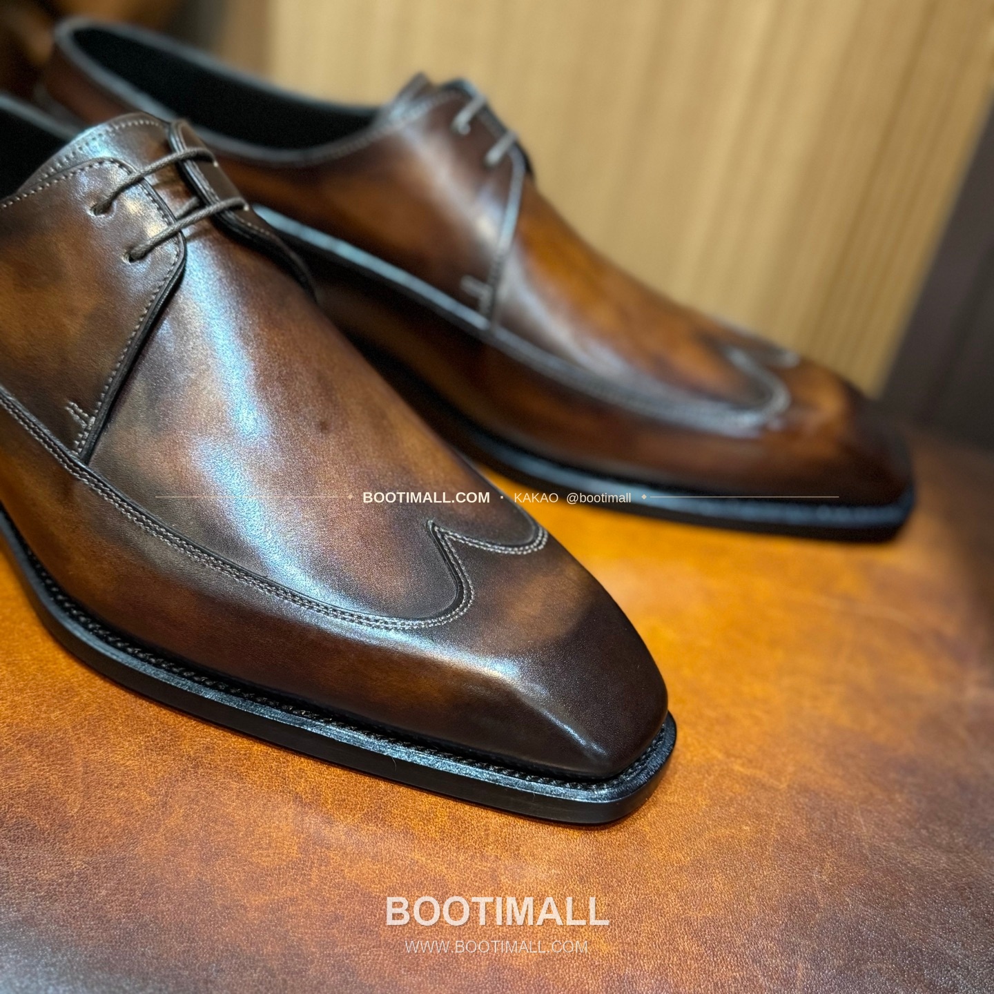 벨루티 송아지가죽 파티나 블랙 굿이어 로퍼 Berluti Calfskin Patina Black Goodyear Loafers 8