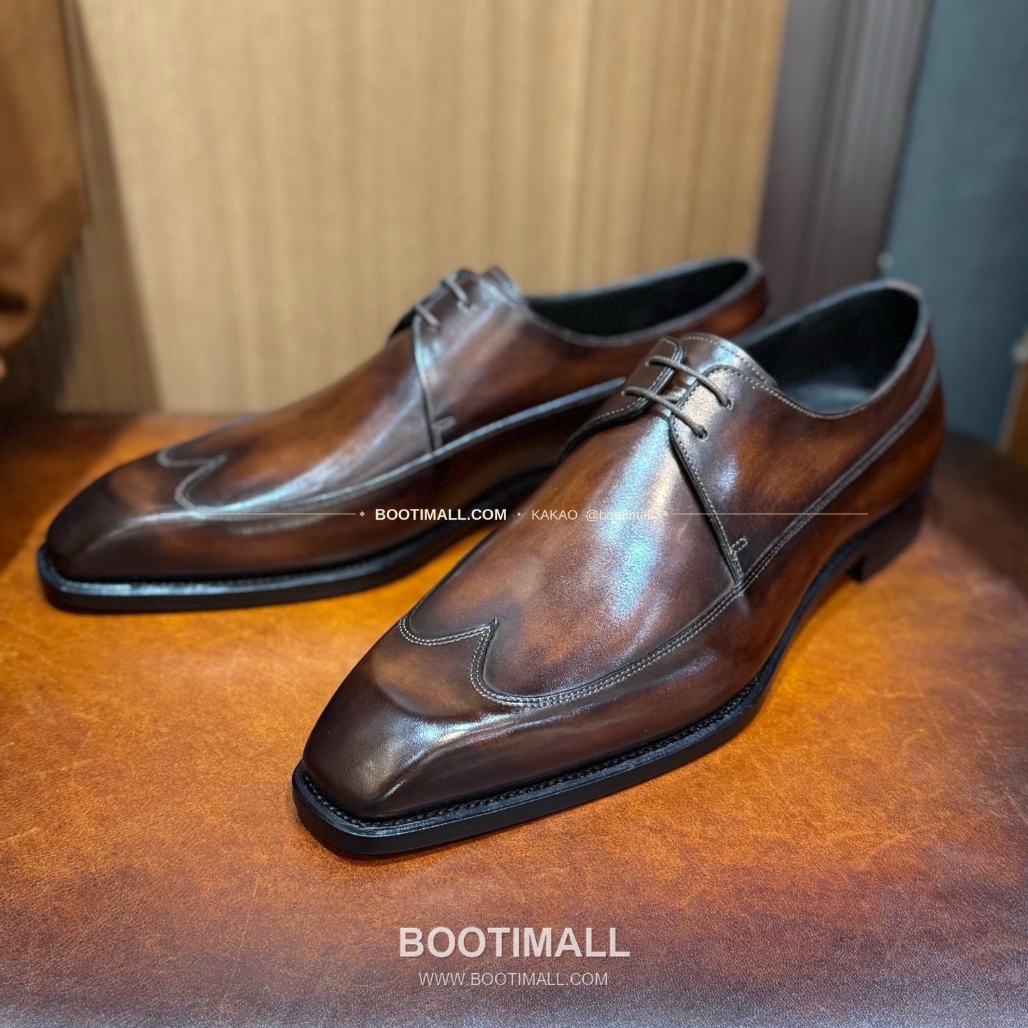벨루티 송아지가죽 파티나 블랙 굿이어 로퍼 Berluti Calfskin Patina Black Goodyear Loafers 9