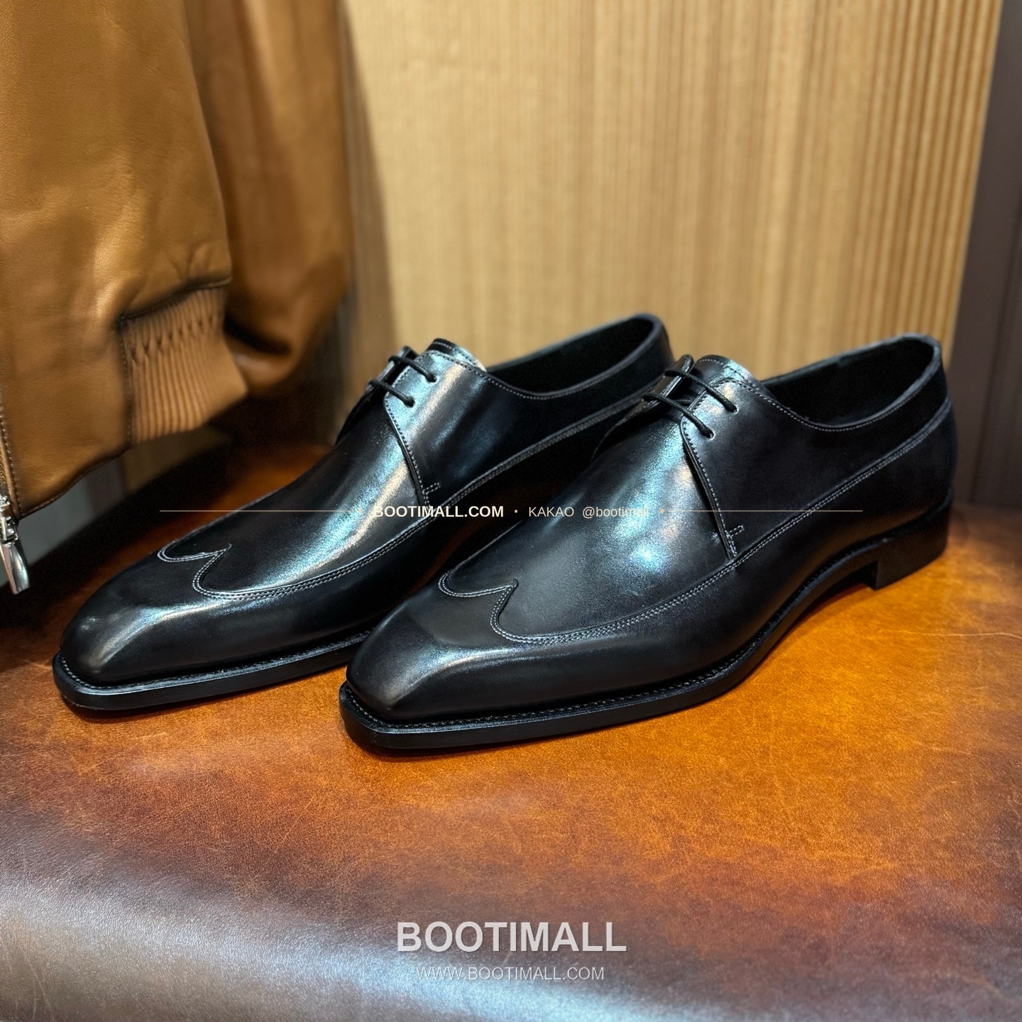 벨루티 송아지가죽 파티나 블랙 굿이어 로퍼 Berluti Calfskin Patina Black Goodyear Loafers 3