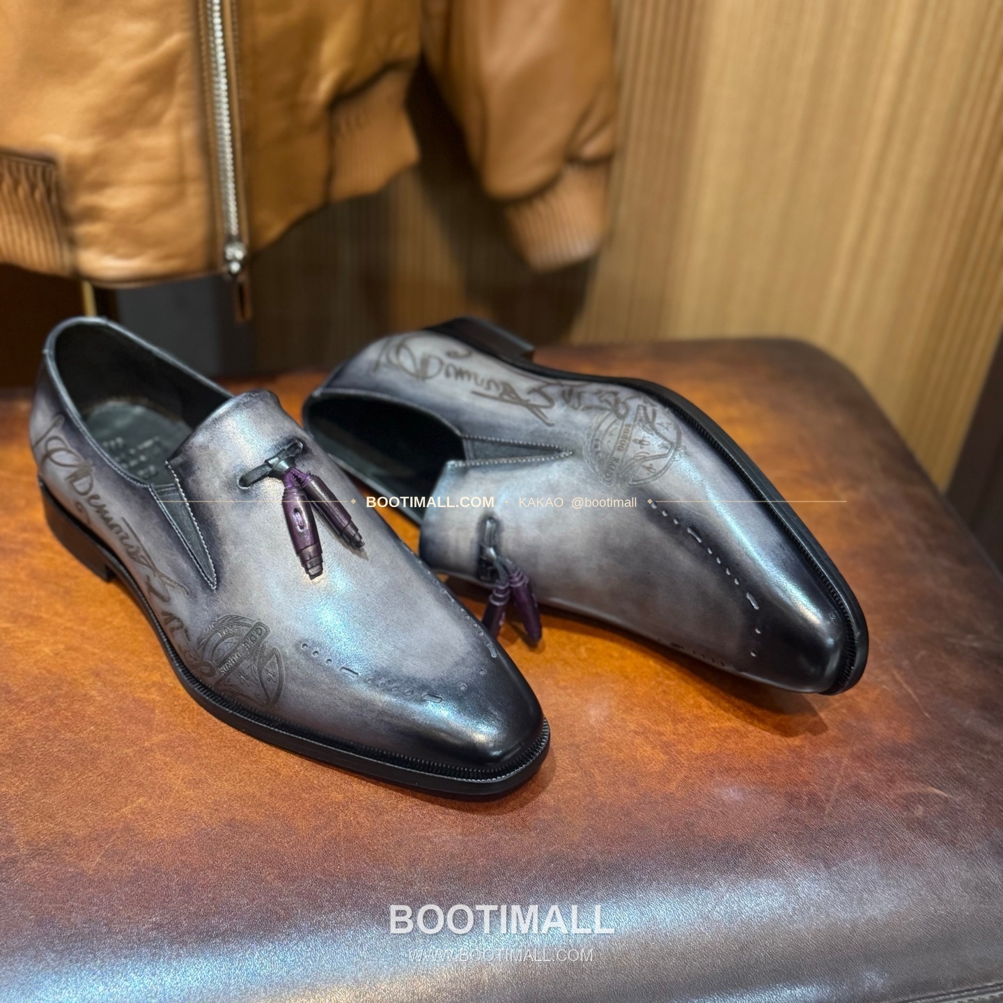 벨루티 송아지가죽 파티나 블랙 굿이어 정장 로퍼 Berluti Calfskin Patina Black Goodyear Dress Loafers 4