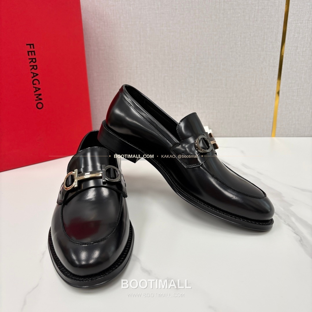 페라가모 송아지가죽 간치니 블랙 모카신 로퍼 Ferragamo Calfskin Gancini Black Moccasin Loafers 7