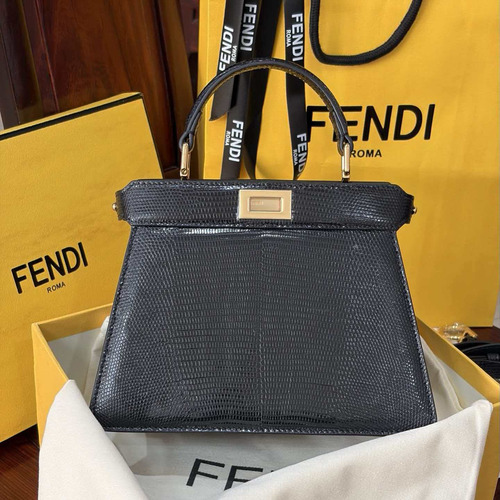 Fendi Peekaboo ISeeU Mini Lizard Leather Bag 펜디 피카부 아이씨유 미니 리자드 레더 백 20cm