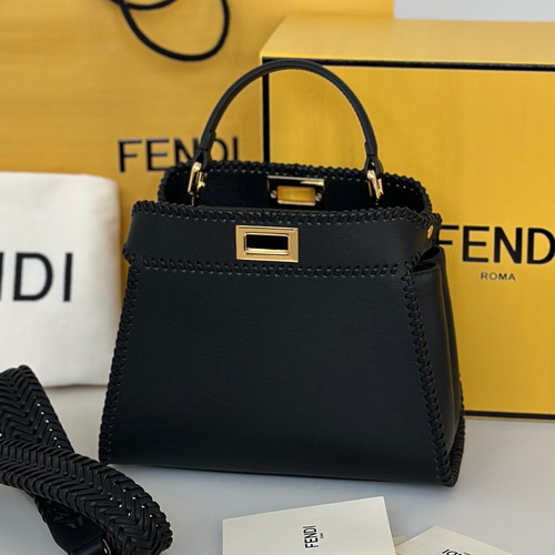 Fendi Peekaboo Small Calfskin Leather Bag 펜디 피카부 스몰 카프스킨 레더 백 23cm