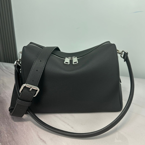 Fendi Lui Medium Full Grain Leather Bag 펜디 루이 미디엄 풀그레인 레더 백 28cm