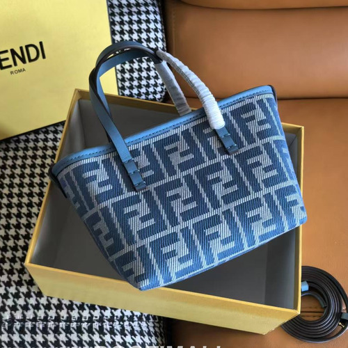 Fendi FF Denim Effect Jacquard Mini Tote Bag 펜디 FF 데님 이펙트 자카드 미니 토트백 83278M55 15.5cm