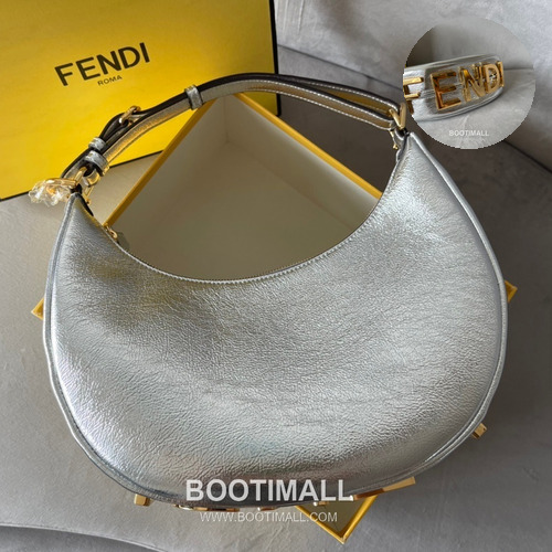 Fendi Metallic Leather Crescent Small Shoulder Bag 펜디 메탈릭 가죽 크레센트 스몰 숄더백 798M90 29cm