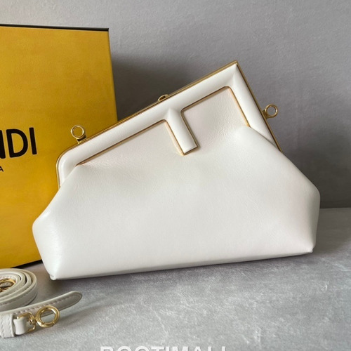 Fendi First Nappa Leather Small Bag 펜디 퍼스트 나파 가죽 스몰 토트 클러치백 129M90 26cm