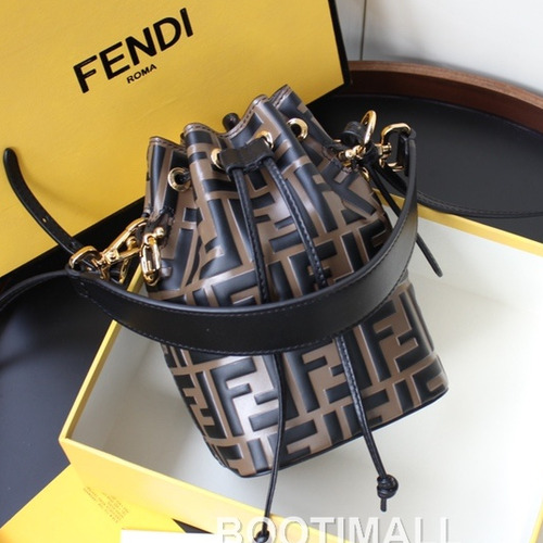 Fendi Mon Trésor FF Embossed Calfskin Bucket Bag 펜디 몽 트레조르 FF 엠보스 카프스킨 버킷백 183M65 18cm