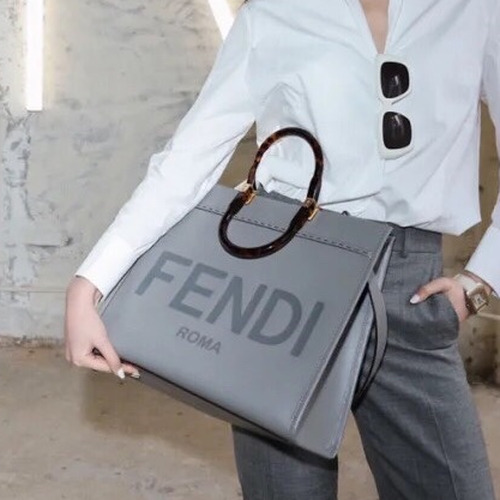 Fendi Amber Handle Shopper Cowhide Gray Bag 펜디 앰버 핸들 쇼퍼 소가죽 그레이 36cm