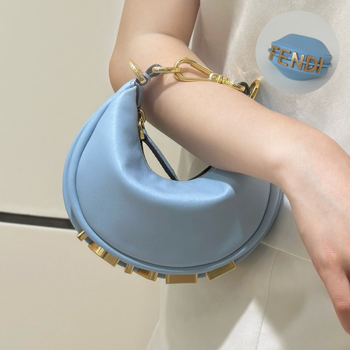 Fendi Fendigraphy Leather Shoulder Bag 펜디 펜디그래피 가죽 숄더백 16.5cm