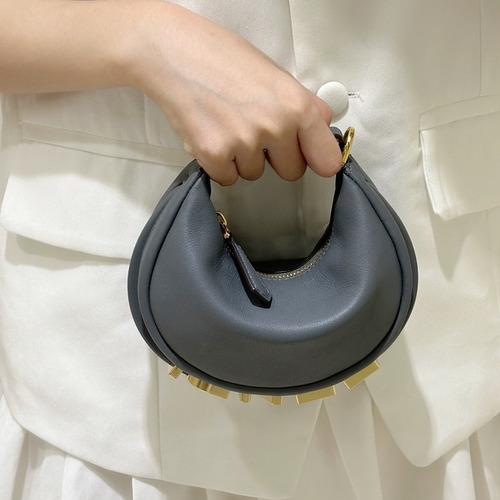 Fendi Fendigraphy Mini Soft Cowhide Shoulder Bag 펜디 그래피 미니 소프트 소가죽 숄더백 16.5cm