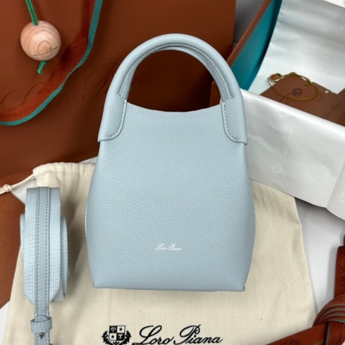 Loro Piana Pian Calfskin Light Blue Bucket Bag 로로피아나 Pian 카프스킨 라이트 블루 버킷백