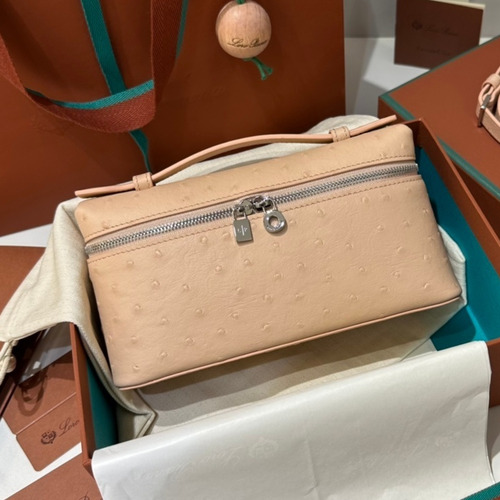 Loro Piana Extra Pocket L19 Ostrich Embossed Calfskin Bag 로로피아나 엑스트라 포켓 L19 오스트리치 엠보스 카프스킨 탑핸들 크로스백 19cm