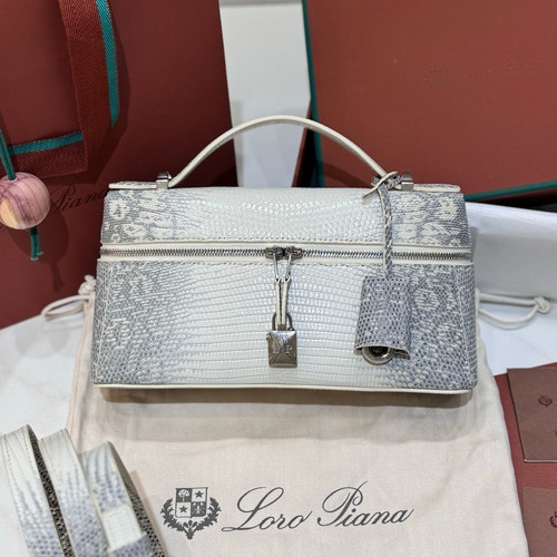 Loro Piana Extra Bag 23 Ostrich Embossed Calfskin Bag 로로피아나 엑스트라 백 23 오스트리치 엠보스 카프스킨 더블지퍼 숄더 크로스백 23cm