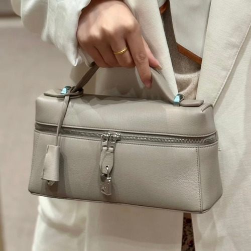 Loro Piana Extra Bag 23 Saddle Leather Warm Milky Beige Top Handle 로로피아나 엑스트라 백 23 새들 레더 웜 밀키 베이지 탑핸들백 23cm