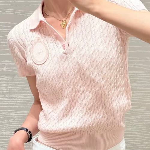 Dior Rococo CD Mother-of-Pearl Button Ribbed Cable-Knit Pink Short Sleeve Knit Top 디올 로코코 CD 자개 버튼 리브 케이블 니트 핑크 반팔 탑