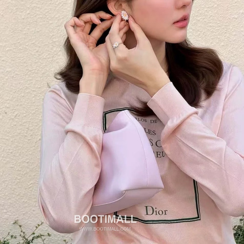 Dior Letter Embroidered Jacquard Crewneck Knit Silk Sweater 디올 레터 자수 자카드 크루넥 니트 실크 스웨터