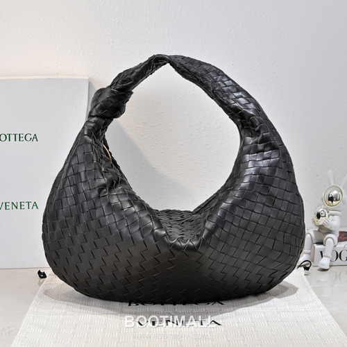 Bottega Veneta Jodie Intrecciato Nappa Leather Large Hobo Bag 보테가베네타 조디 인트레치아토 나파 라지 호보백 54cm