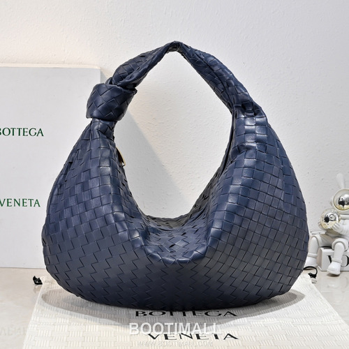 Bottega Veneta Jodie Intrecciato Nappa Leather Large Hobo Bag 보테가베네타 조디 인트레치아토 나파 라지 호보백 54cm