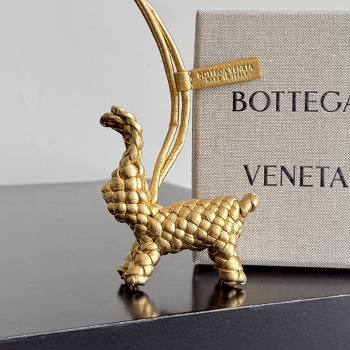 Bottega Veneta Intrecciato Leather Rabbit Charm 보테가 베네타 인트레치아토 레더 래빗 백 참 