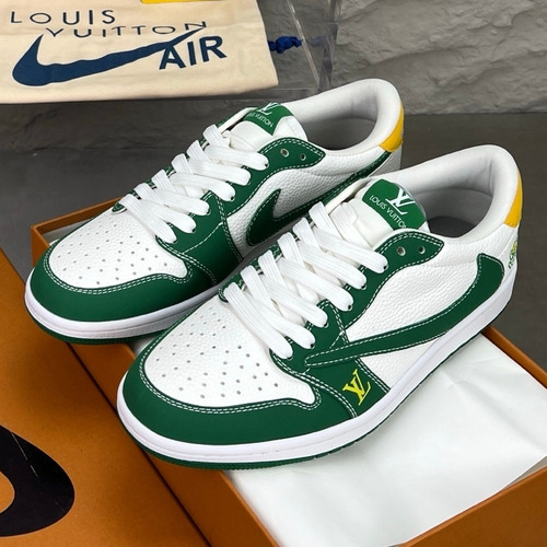 Nike SB Dunk Low x Louis Vuitton Sneakers 나이키 SB 덩크 로우 루이비통 스니커즈