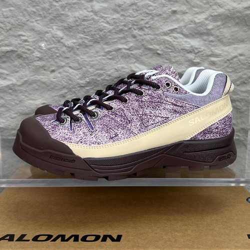 Salomon X-ALP Suede Sneakers 살로몬 X-ALP 스웨이드 스니커즈