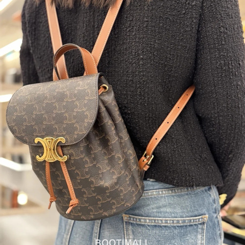 Celine Bonnie Triomphe Flap 118702 Italian Cowhide Backpack 셀린느 보니 트리옹프 플랩 118702 이탈리아 소가죽 백팩 25cm