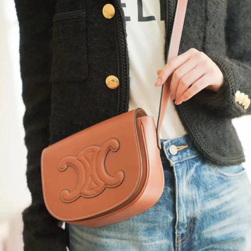 CELINE Triomphe Calfskin Leather Shoulder Bag 198263 셀린느 트리옹프 카프스킨 숄더백 18.5cm
